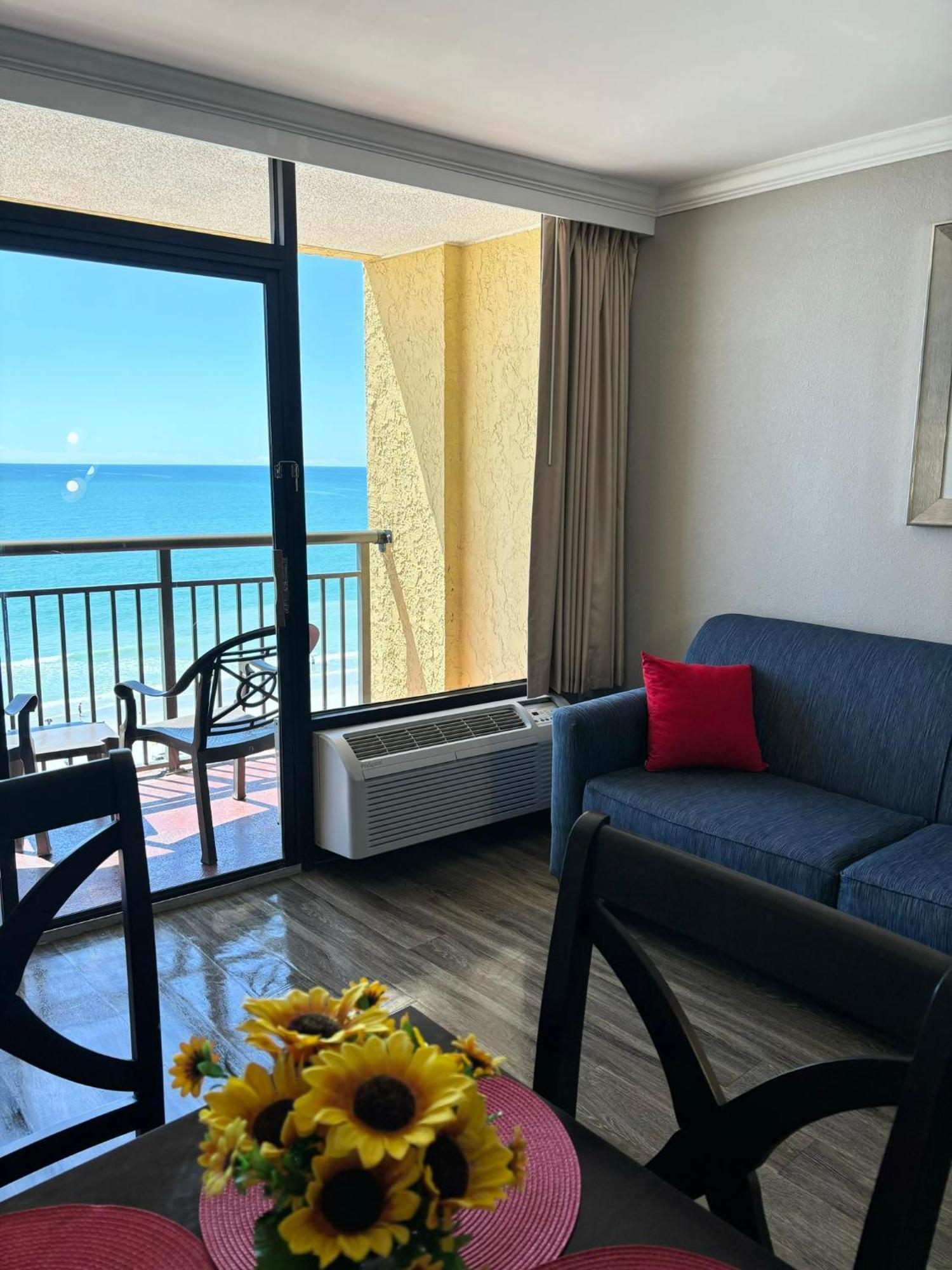 Azure Bliss Oceanfront Condo Sleeps 6 默特尔比奇 外观 照片