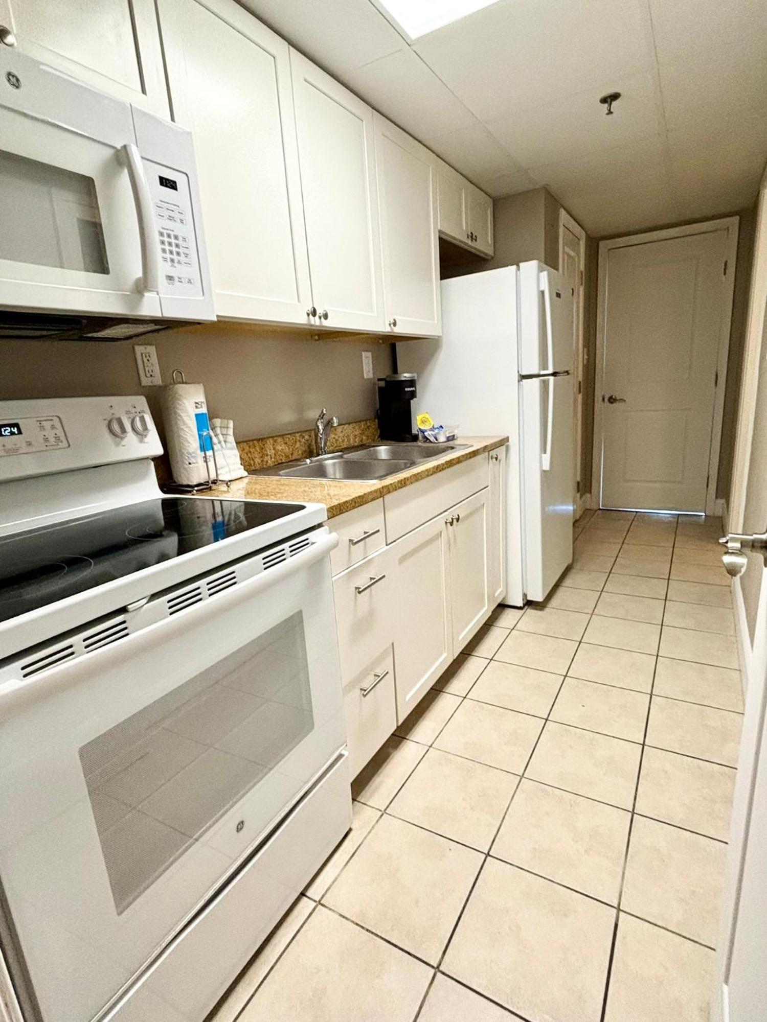 Azure Bliss Oceanfront Condo Sleeps 6 默特尔比奇 外观 照片